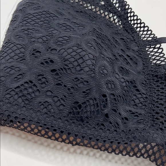NWOT Becca 2XL black lace swim top - Picture 4 of 8